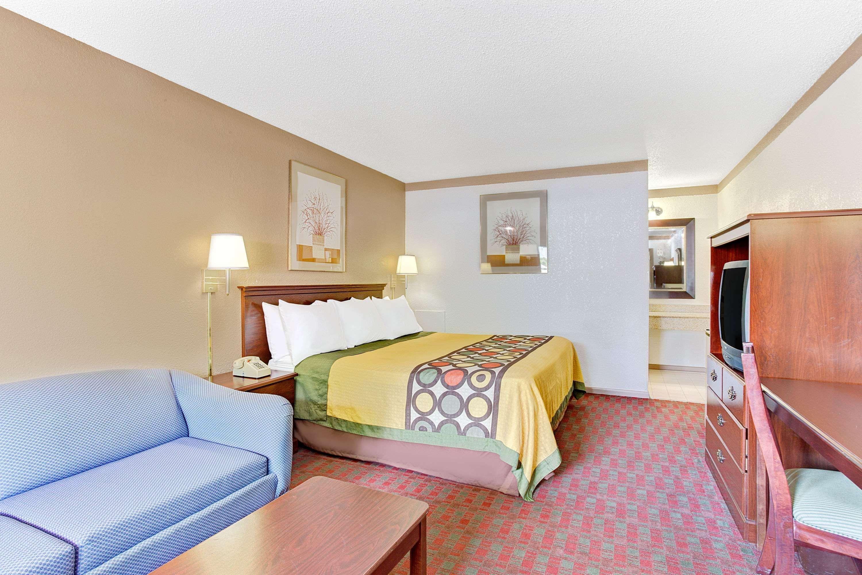 Hotel Super 8 By Wyndham Williamsburg/Historic Area Zewnętrze zdjęcie